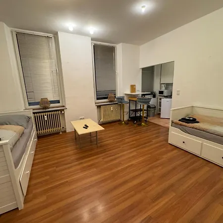 Apartment Juwel Am Rhein Krefeld